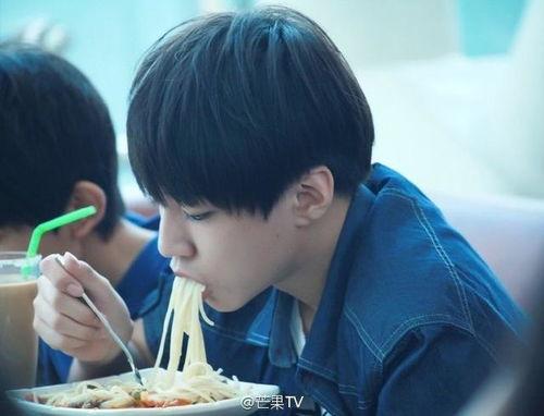 王俊凯电影吃瓜视频,揭秘幕后趣事与幕后英雄